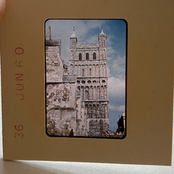 15 Kodachrome Transparency Slides from 1960 England - Picture 15 of 16
